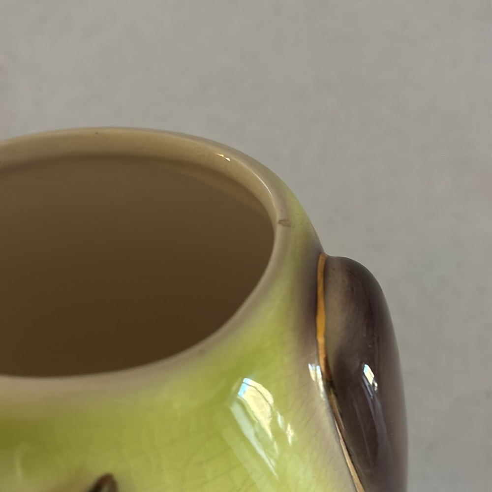 Royal Copeley Leaf Vase - Picture 3 of 3